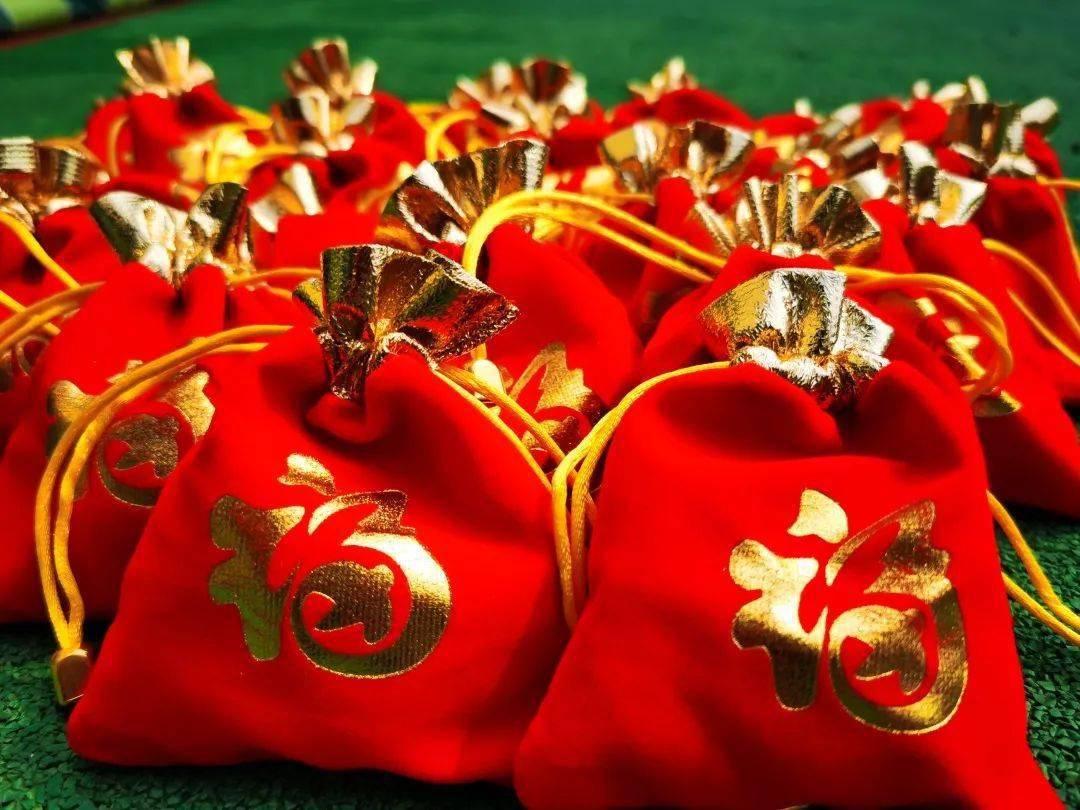 戴森、初扉、徕芬高速电吹风机好用吗？2024最佳养发之王测评PK